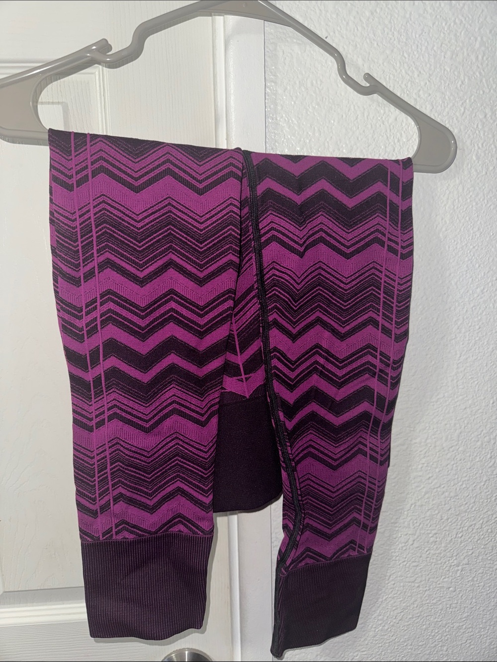 Women lululemon Chevron-Print Purple Leggings